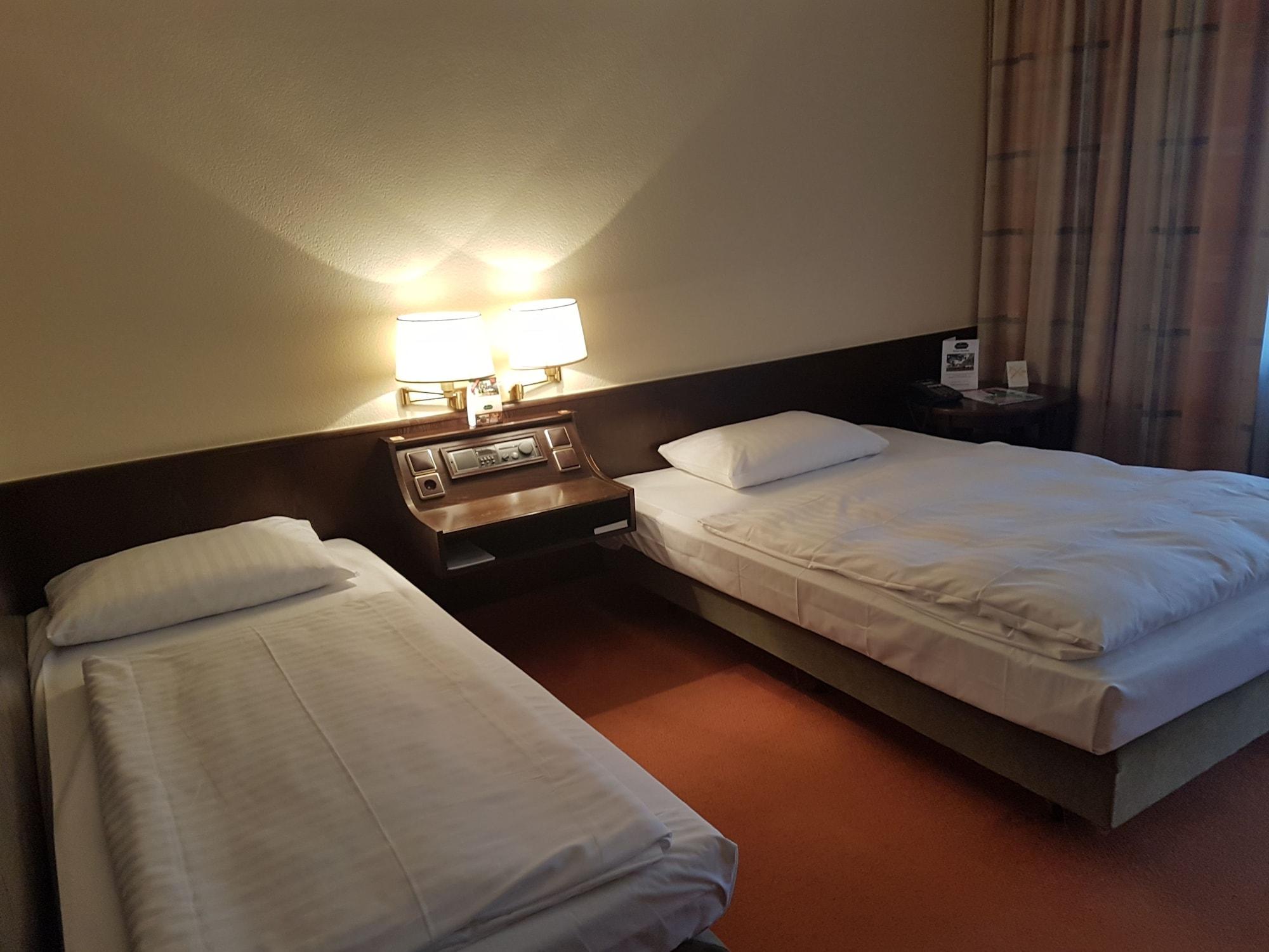 Parkhotel Frankfurt-Roedermark Rodgau Kültér fotó